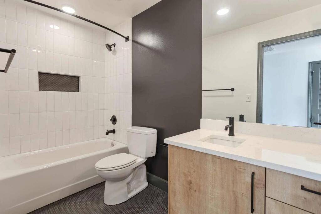 Optimum - Downtown Sanctuary! Apartment Birmingham Luaran gambar