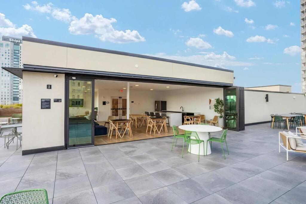 Optimum - Downtown Sanctuary! Apartment Birmingham Luaran gambar