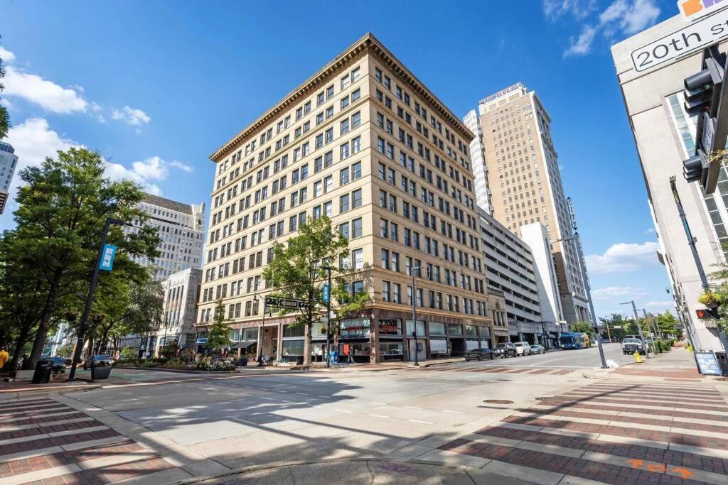 Optimum - Downtown Sanctuary! Apartment Birmingham Luaran gambar